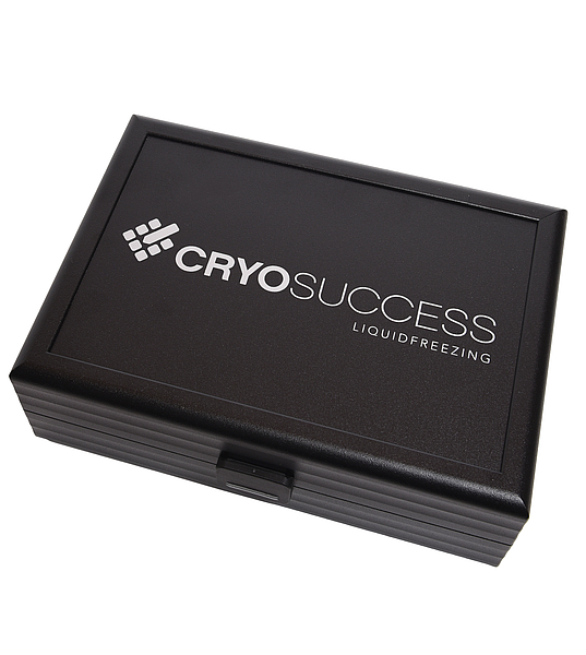 CryoSuccess® in schwarzer Aluminium-Box