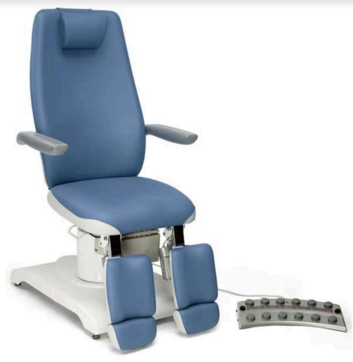 GEHWOL® Tech / GERLACH TECHNIK Fusspflegeliege Concept F5, niedrige Einstiegshöhe 47cm